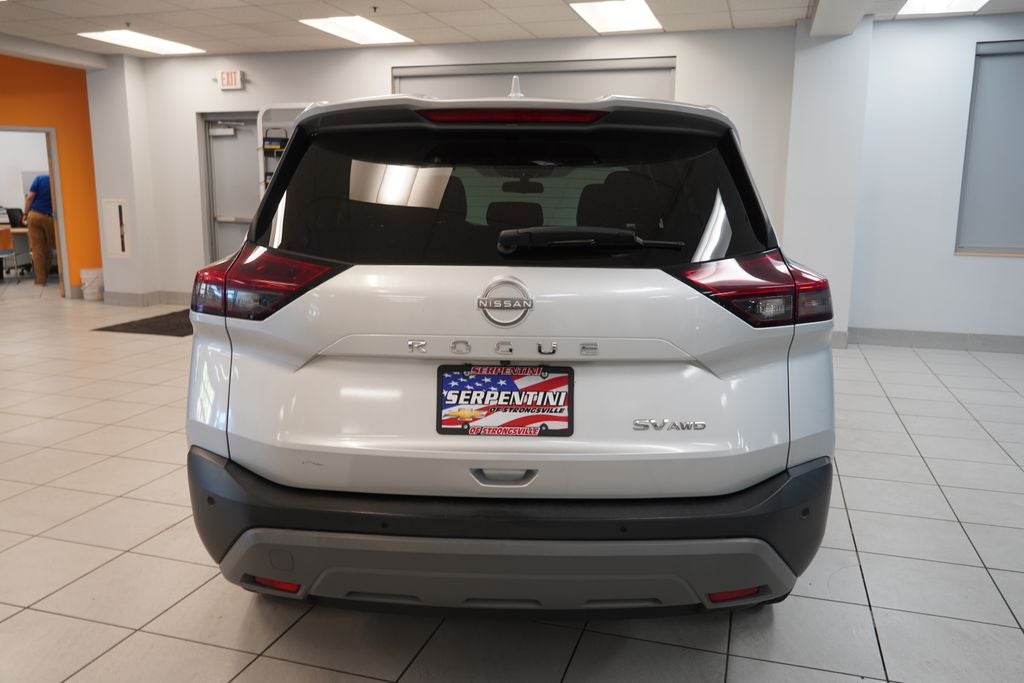 2022 Nissan Rogue SV AWD