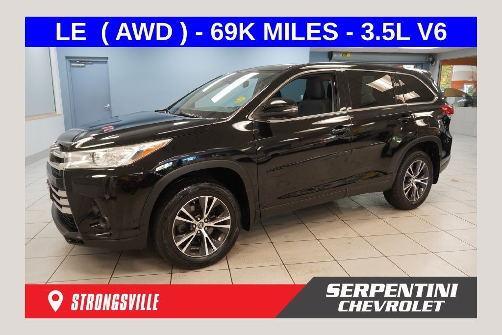 2019 Toyota Highlander LE ( AWD )