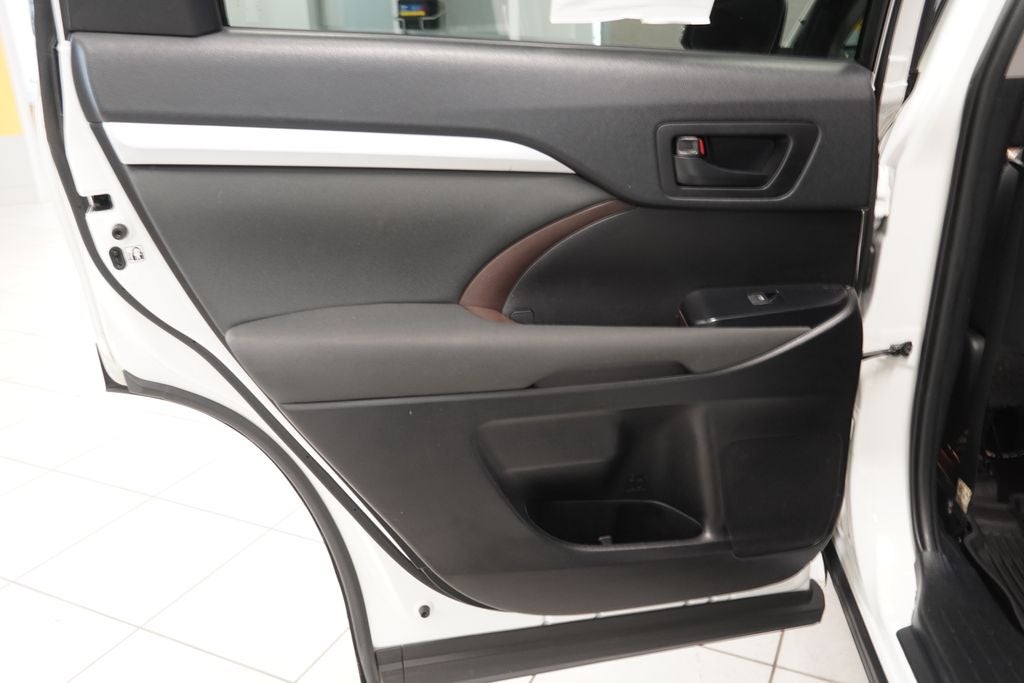2019 Toyota Highlander LE AWD