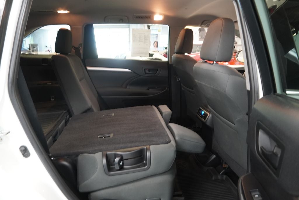 2019 Toyota Highlander LE AWD