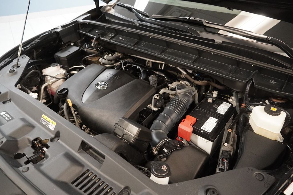 2022 Toyota Highlander XLE (AWD)