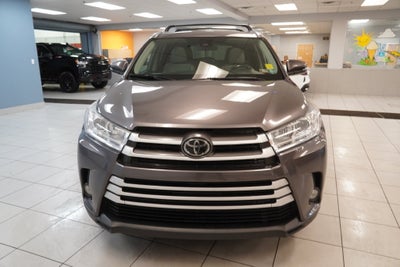 2019 Toyota Highlander XLE ( AWD )