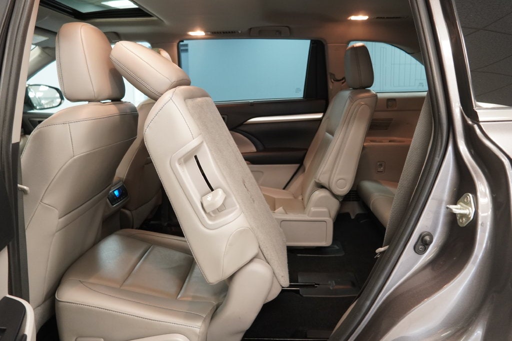 2019 Toyota Highlander XLE ( AWD )