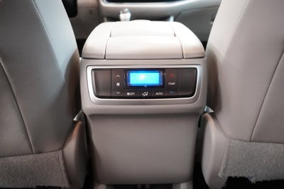 2019 Toyota Highlander XLE ( AWD )