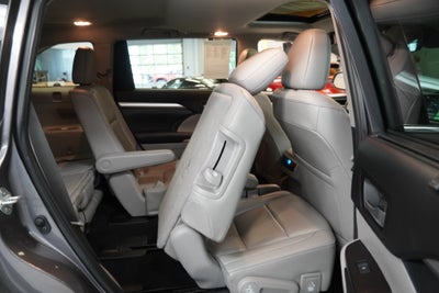 2019 Toyota Highlander XLE ( AWD )