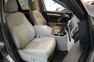 2019 Toyota Highlander XLE ( AWD )