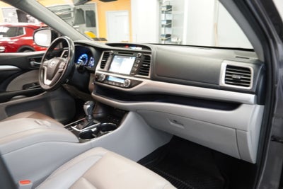 2019 Toyota Highlander XLE ( AWD )