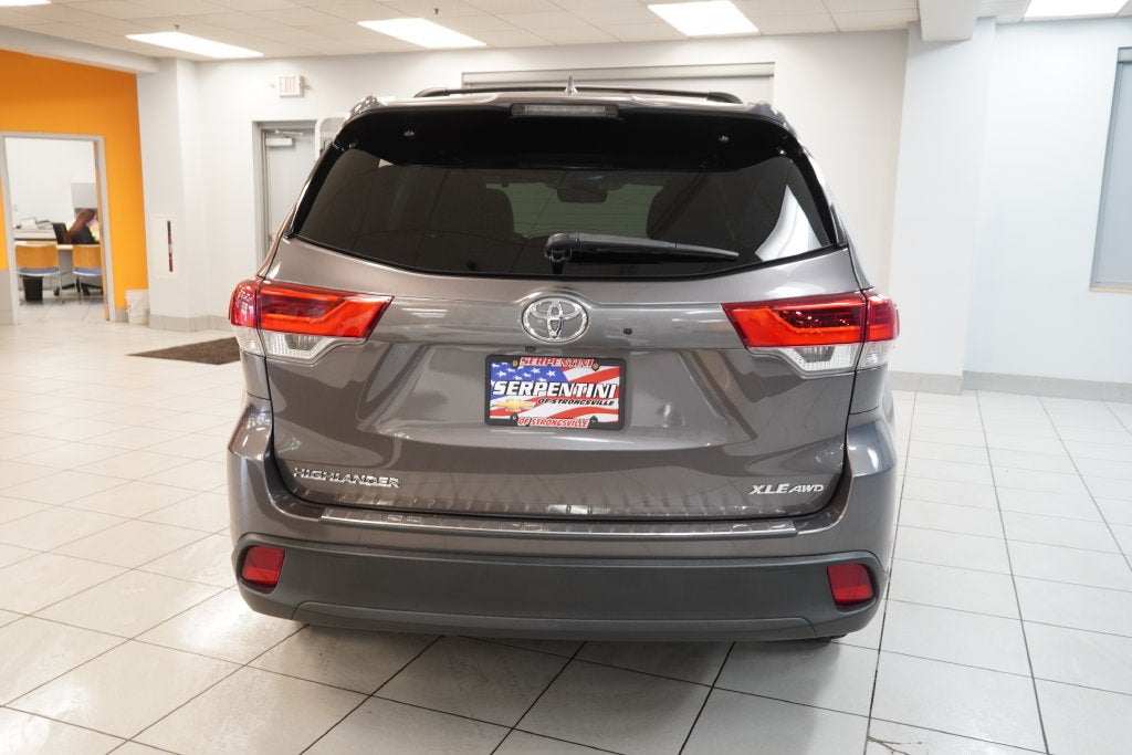 2019 Toyota Highlander XLE ( AWD )