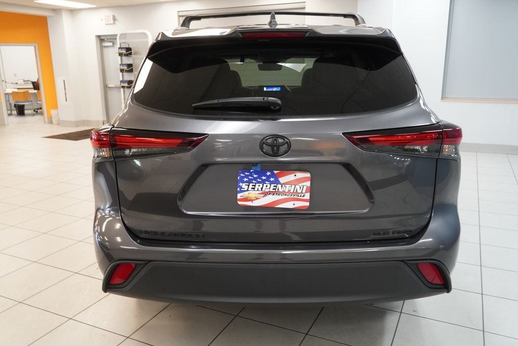 2024 Toyota Highlander XLE ( AWD )