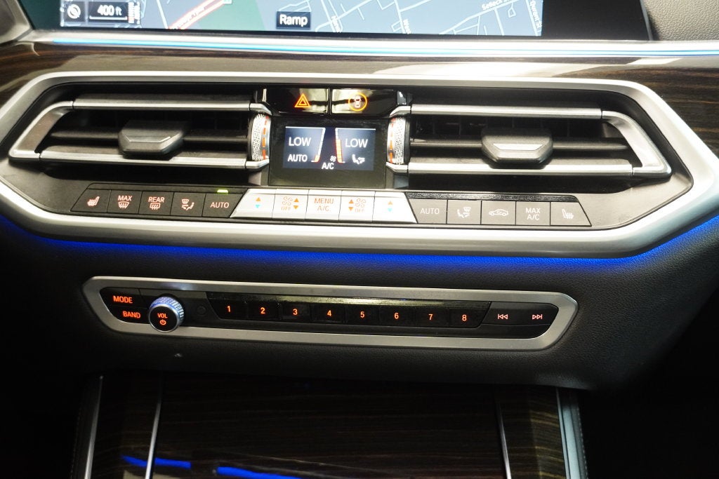 2019 BMW X5 xDrive40i ( AWD )