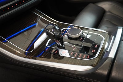2019 BMW X5 xDrive40i ( AWD )