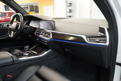 2019 BMW X5 xDrive40i ( AWD )