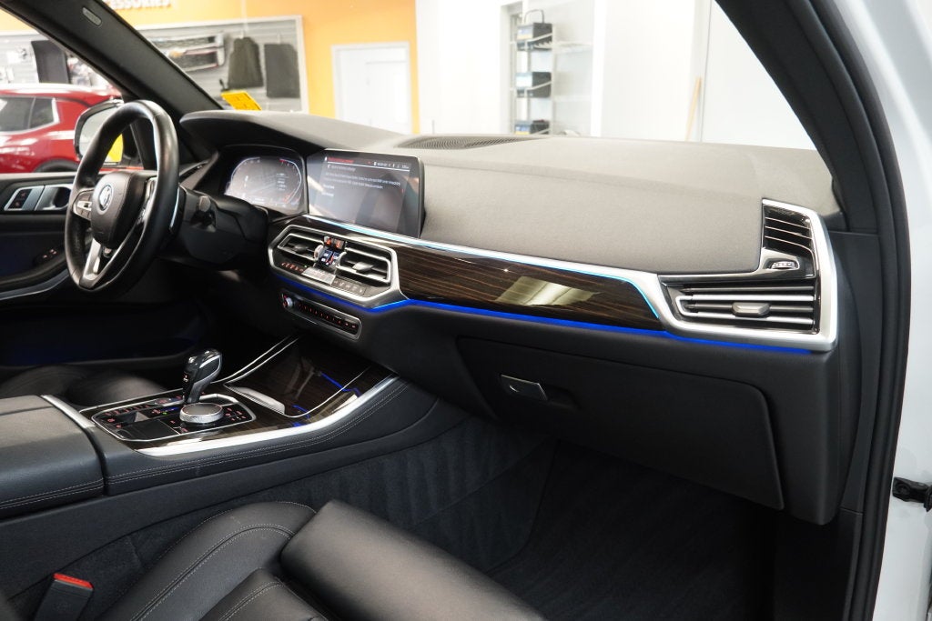 2019 BMW X5 xDrive40i ( AWD )