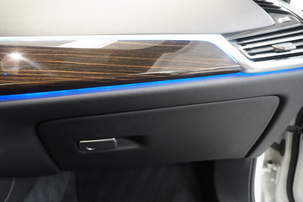 2019 BMW X5 xDrive40i ( AWD )