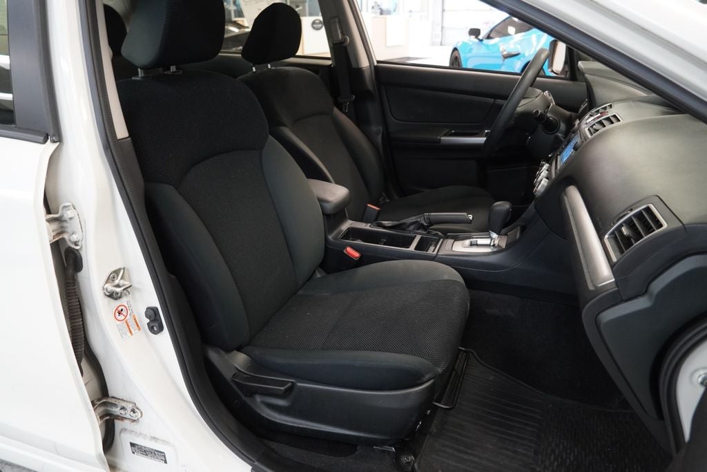 2016 Subaru Impreza 2.0i