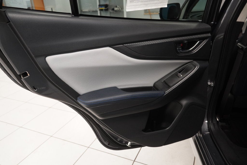 2020 Subaru Crosstrek Hybrid ( AWD )