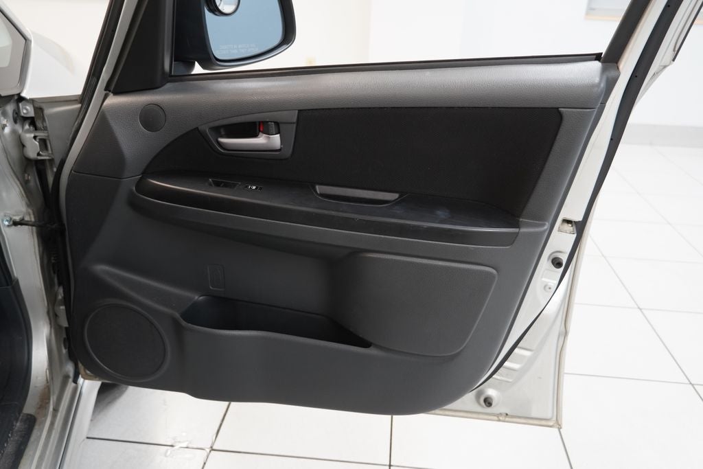 2008 Suzuki SX4 ( TOW - OUT SPECIAL )
