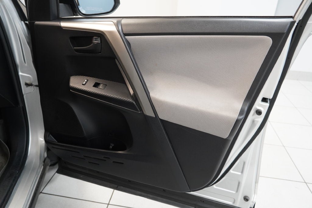 2014 Toyota RAV4 LE AWD