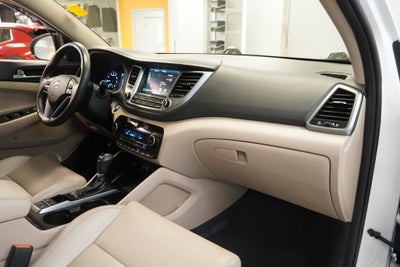 2018 Hyundai Tucson Limited AWD / SUNROOF