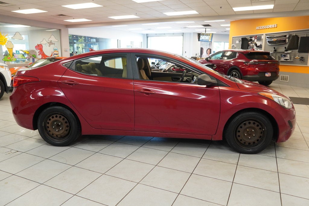 2013 Hyundai Elantra GLS ( PRE - AUCTION SPECIAL )