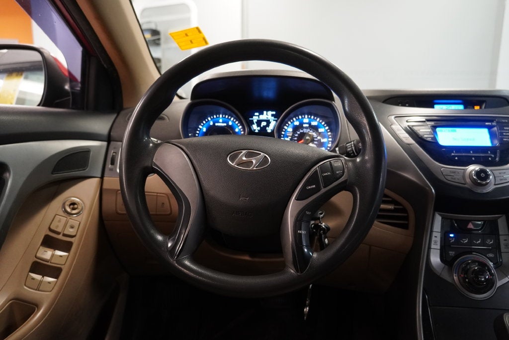 2013 Hyundai Elantra GLS ( PRE - AUCTION SPECIAL )