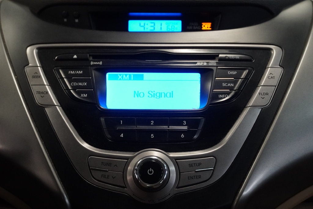 2013 Hyundai Elantra GLS ( PRE - AUCTION SPECIAL )