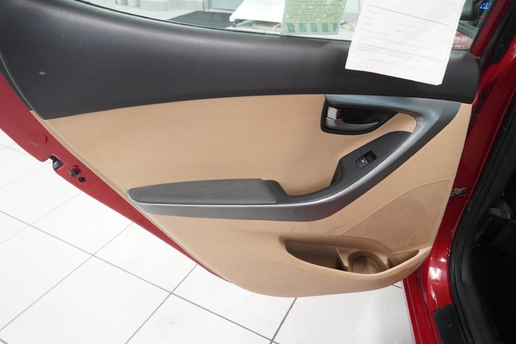 2013 Hyundai Elantra GLS ( PRE - AUCTION SPECIAL )