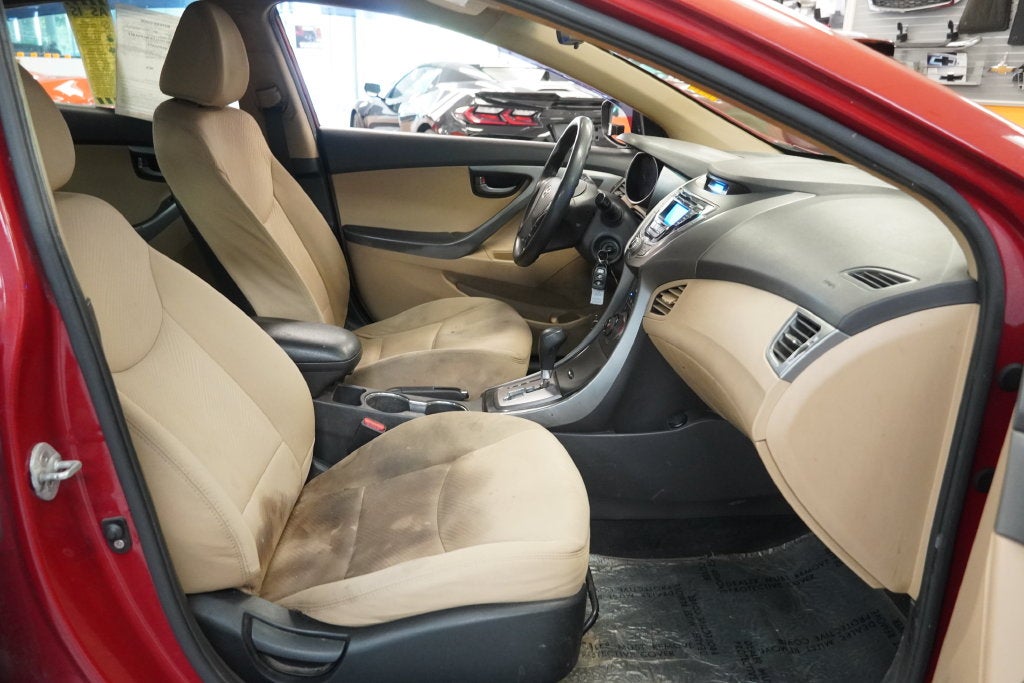 2013 Hyundai Elantra GLS ( PRE - AUCTION SPECIAL )