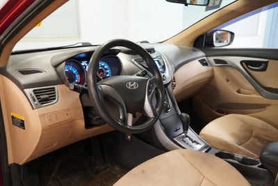 2013 Hyundai Elantra GLS ( PRE - AUCTION SPECIAL )