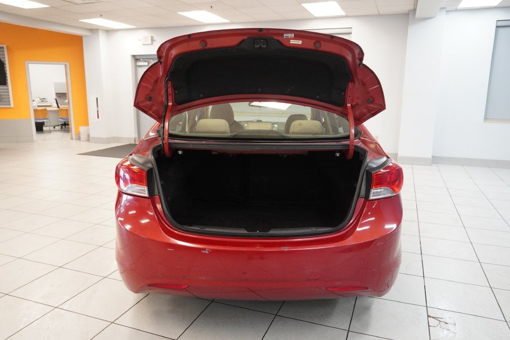 2013 Hyundai Elantra GLS ( PRE - AUCTION SPECIAL )