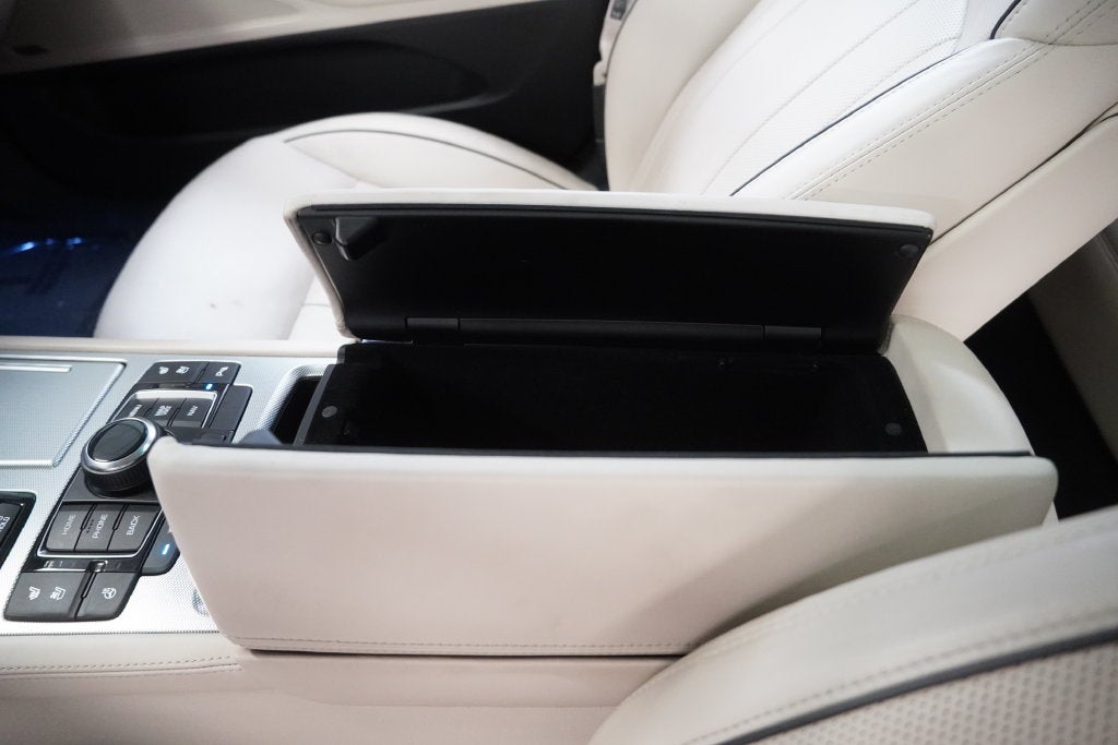 2018 Genesis G80 5.0 Ultimate ( AWD )