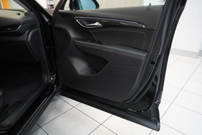 2023 Buick Envision Essence AWD / SUNROOF