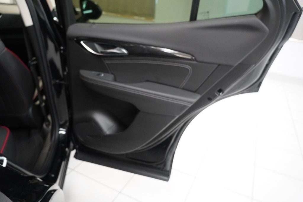 2023 Buick Envision Essence AWD / SUNROOF
