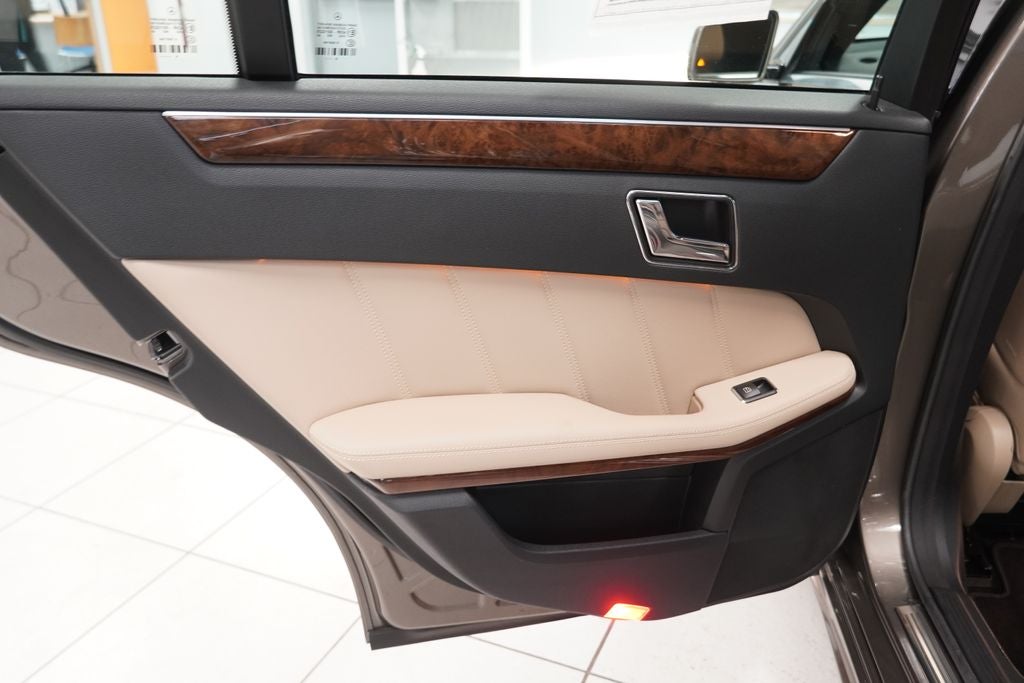 2010 Mercedes-Benz E-Class E 350 Base