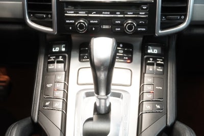 2012 Porsche Cayenne ( AWD )