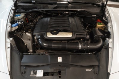 2012 Porsche Cayenne ( AWD )