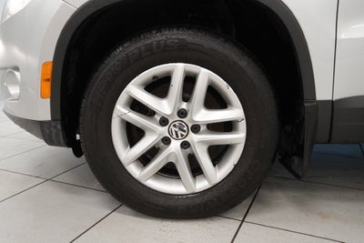 2011 Volkswagen Tiguan S ( PRE-AUCTION ) 4Motion
