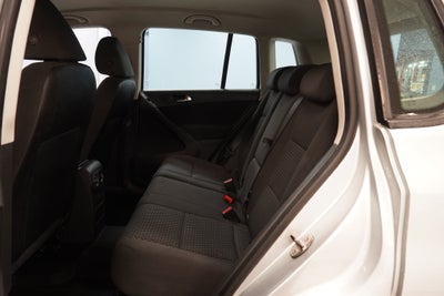 2011 Volkswagen Tiguan S ( PRE-AUCTION ) 4Motion