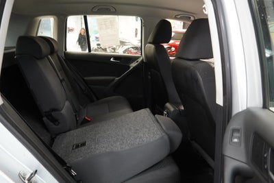 2011 Volkswagen Tiguan S ( PRE-AUCTION ) 4Motion