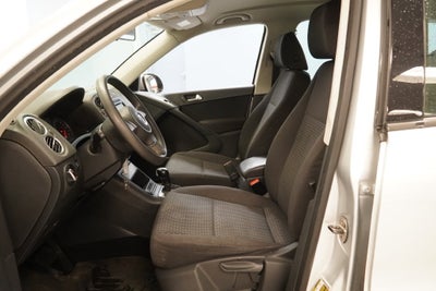 2011 Volkswagen Tiguan S ( PRE-AUCTION ) 4Motion