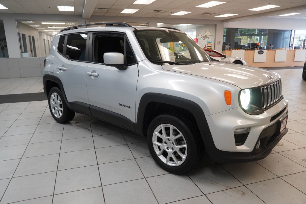 2021 Jeep Renegade Latitude ( 4WD )