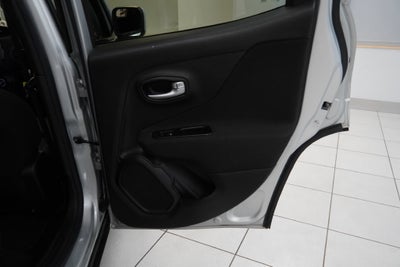 2021 Jeep Renegade Latitude ( 4WD )