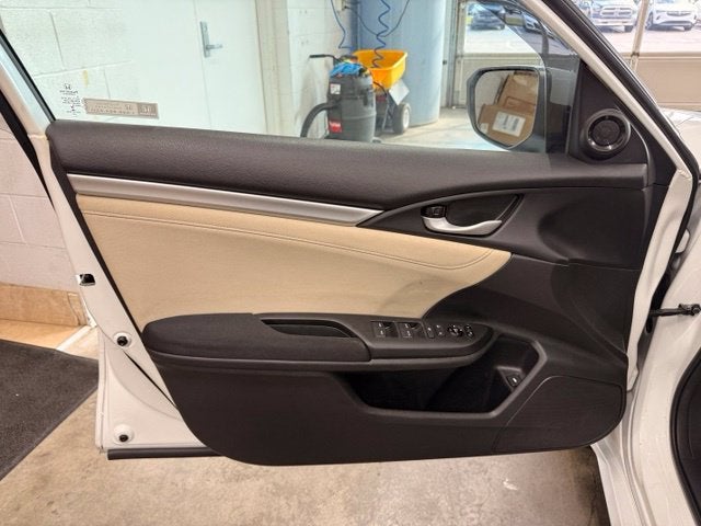 2020 Honda Civic EX w/ Adaptive Cruise