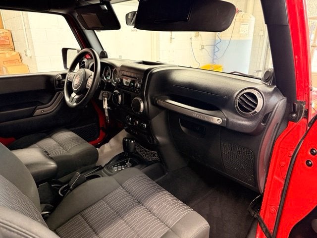 2012 Jeep Wrangler Sport w/ AUTO TRANSMISSION