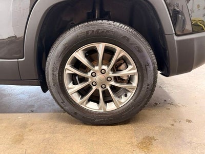 2019 Jeep Cherokee Latitude Plus AWD w/ Remote Start