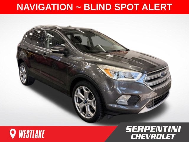 2017 Ford Escape Titanium 4x4 w/ Collision Alert