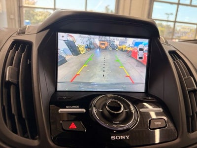 2017 Ford Escape Titanium 4x4 w/ Collision Alert