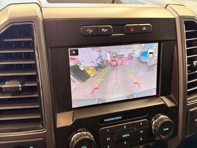 2019 Ford F-150 XLT w/ NAVIGATION