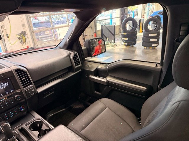 2019 Ford F-150 XLT w/ NAVIGATION