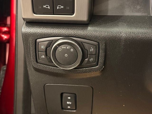2016 Ford F-150 Platinum